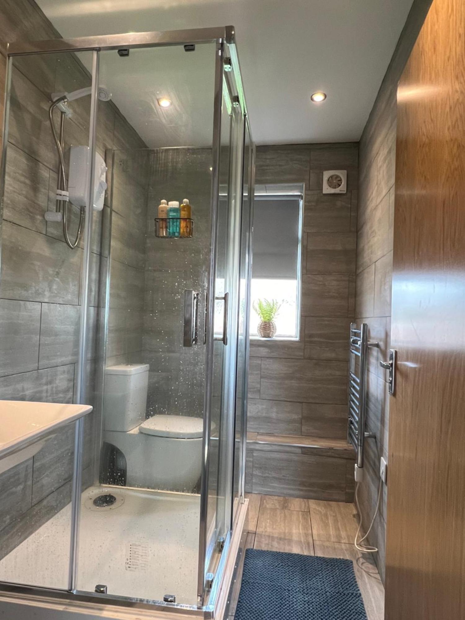 Cosy Modern Apartment Warrington Luaran gambar