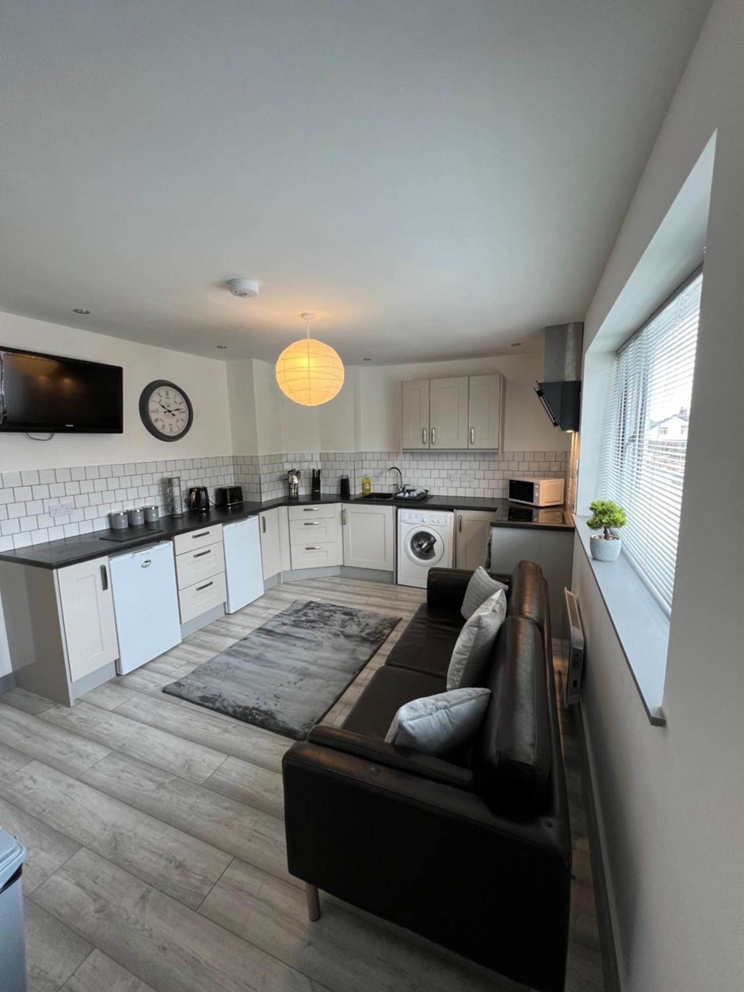 Cosy Modern Apartment Warrington Luaran gambar
